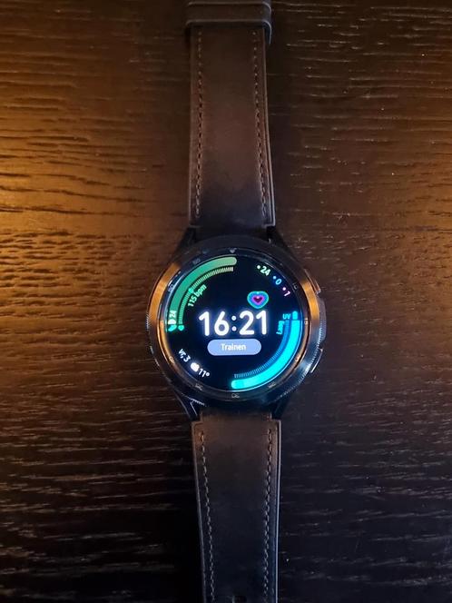 Te koop: Samsung Galaxy Watch4 Classic 46mm, Sieraden, Tassen en Uiterlijk, Smartwatches, Zo goed als nieuw, Android, Zwart, Afstand