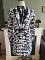 American Retro grafisch zwart wit jurk 38 M gratis verz, Maat 38/40 (M), Verzenden, Zwart, Zo goed als nieuw