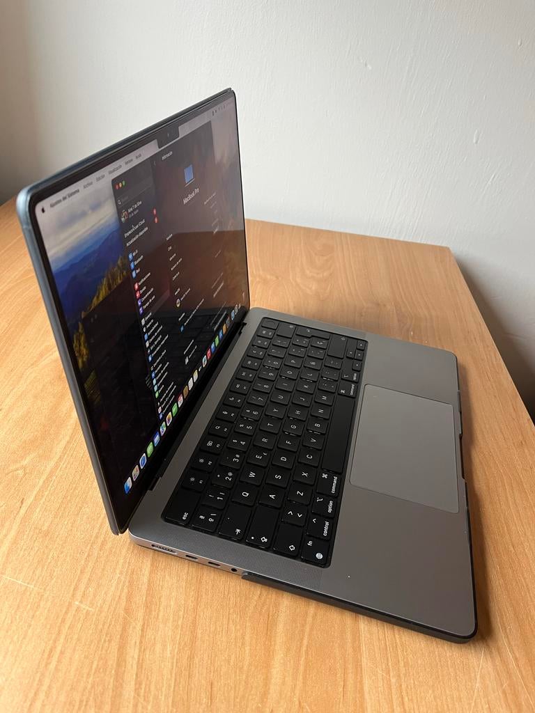 Apple MacBook Pro 14" (2021) - Topstaat!, Qwerty, Overige groottes, Zo goed als nieuw, Onbekend