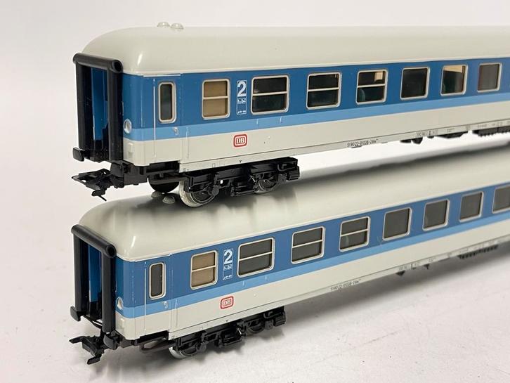 ** NIEUW ** Märklin 4282 ** Twee Sneltrein Rijtuigen DB **, Hobby en Vrije tijd, Modeltreinen | H0, Nieuw, Wagon, Wisselstroom