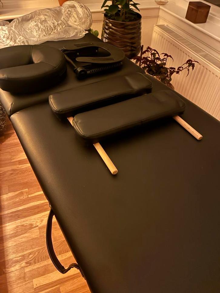 Draagbare Massagetafel - Inklapbaar, Sport en Fitness, Massageproducten, Zo goed als nieuw, Massagetafel, Ophalen