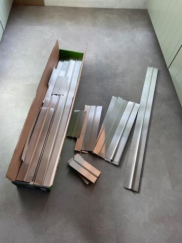 Aangebroken doos AluTherm profiel van Warp Systems beschikbaar voor biedingen