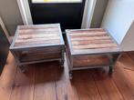 2 Bijzettafeltjes op wielen, Huis en Inrichting, Tafels | Bijzettafels, Ophalen, Minder dan 45 cm, Minder dan 55 cm, Gebruikt