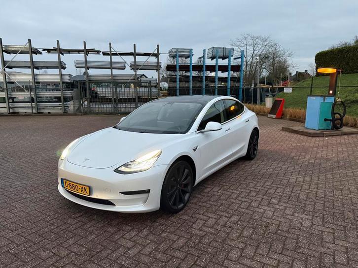 Tesla Model 3 performance 2019 Wit, Auto's, Tesla, Particulier, Model 3, Elektrisch, Sedan, Automaat, Origineel Nederlands, Wit