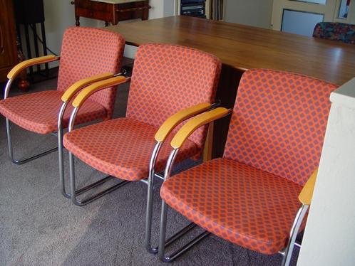 LANDE stoelen, model Cole Modus, hele keurige staat, Huis en Inrichting, Stoelen, Zo goed als nieuw, Drie, Hout, Metaal, Stof