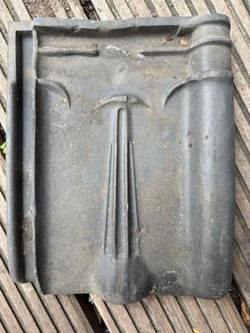 Dakpan kruispan blauw gesmoord 139 stuks beschikbaar voor biedingen
