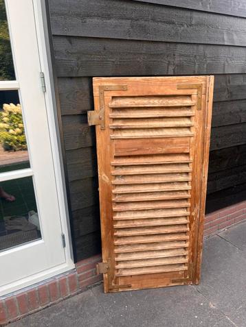 Gave oud houten sierdeur met metalen beslag. Kamerscherm beschikbaar voor biedingen