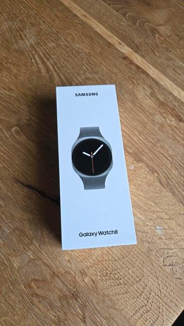 Samsung Galaxy Watch 8 LTE 40mm - Nieuw! beschikbaar voor biedingen