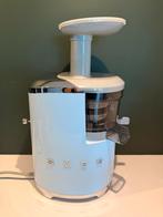 SMEG slowjuicer lichtblauw met toebehoren nieuw, Ophalen of Verzenden, Zo goed als nieuw, Slowjuicer
