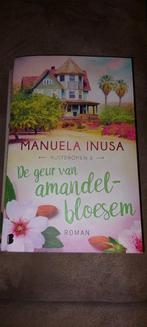 De geur van amandelbloesem - Manuela Inusa, Ophalen of Verzenden, Zo goed als nieuw, Manuela Inusa, Nederland