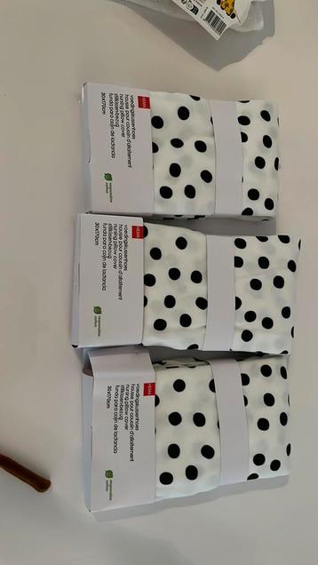 3 stuks voedingskussenhoes nieuw hema beschikbaar voor biedingen