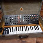 Behringer Poly D Polyphonic Synthesizer met Flightcase, Muziek en Instrumenten, Overige aantallen, Zo goed als nieuw, Met koffer of flightcase