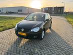 Volkswagen Polo 1.4 16V 59KW 2007 Zwart, Voorwielaandrijving, Stof, 40 €/maand, 4 cilinders
