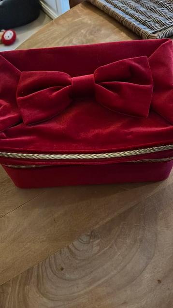 Estee Lauder Giftset nieuw in beautycase beschikbaar voor biedingen