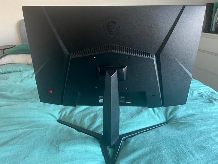 MSI Optix G24 series, Computers en Software, Monitoren, Zo goed als nieuw, 101 t/m 150 Hz, HDMI, Gaming, Ophalen