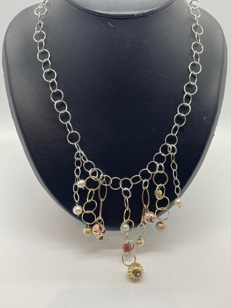 C7 Prachtige zilveren ketting tricolor parel kralen, Ophalen of Verzenden, X, Zilver, Zilver