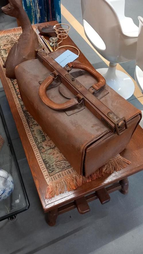 Vintage Lederen Dokterstas, Antiek en Kunst, Curiosa en Brocante, Ophalen