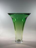 Jambor Leerdam Vaas 2006 - Groen Glas, Ophalen of Verzenden, Groen, Glas, Minder dan 50 cm