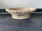 Decoratieve schaal met sierlijke rand van PTMD, Ophalen of Verzenden, Zo goed als nieuw, Ovaal, Schaal
