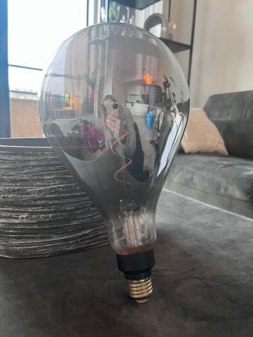Mooie grote filamentlamp 26 cm beschikbaar voor biedingen