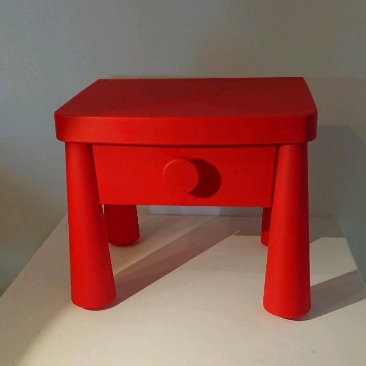 Nachtkastje Ikea Mammut rood, Kinderen en Baby's, Kinderkamer | Overige Meubels, Zo goed als nieuw, Overige typen, Ophalen of Verzenden