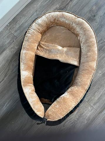 Babynestje nieuw! Goud/ zwart beschikbaar voor biedingen