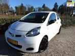 Toyota Aygo 1.0-12V Access 3-DRS. , Stuurbekrachtiging , Zui, Voorwielaandrijving, Euro 5, Stof, Gebruikt