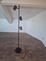 Staande lamp Ikea Nymane antraciet met 3 spots, Huis en Inrichting, Lampen | Vloerlampen, Ophalen, Zo goed als nieuw, Metaal, 150 tot 200 cm