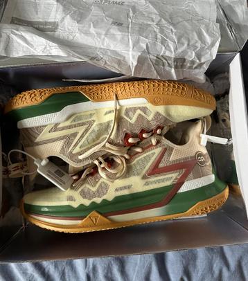 Basketbalschoen 361 degrees Jokic big 3 Future - Maat 44 beschikbaar voor biedingen