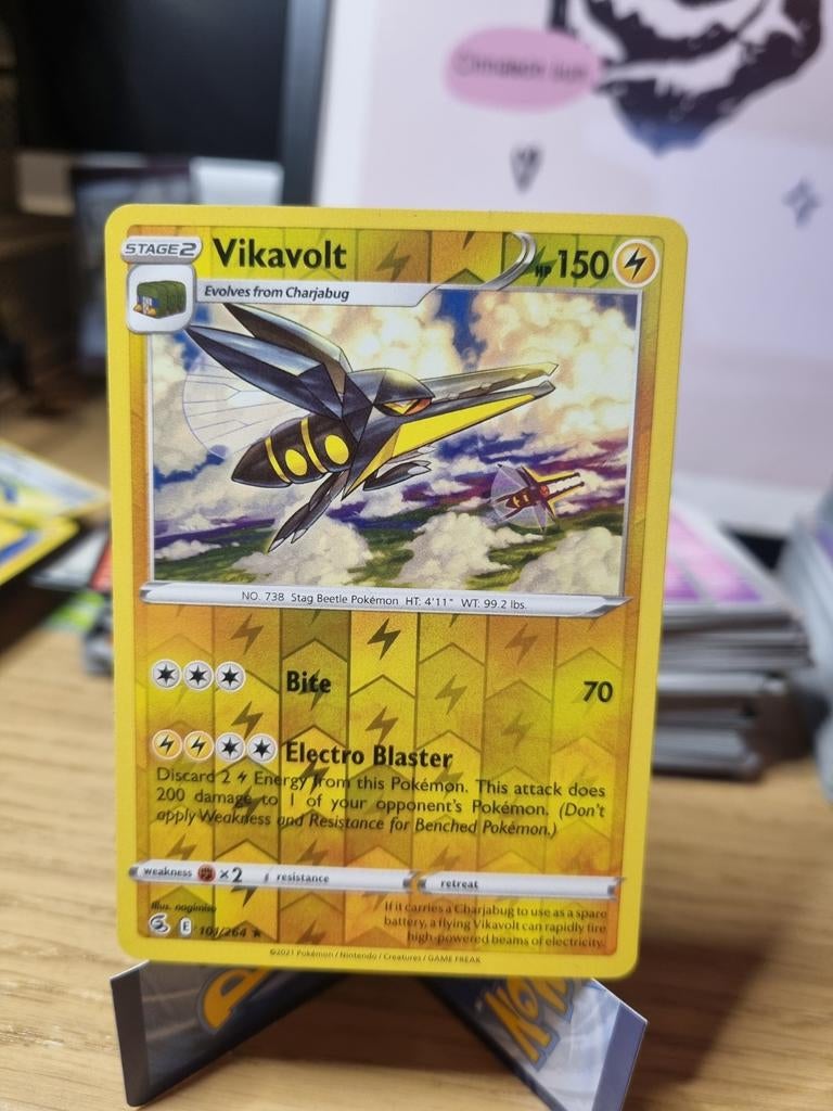Vikavolt 104/264 Reverse Holo Pokémonkaart, Ophalen of Verzenden, Zo goed als nieuw, Losse kaart, Foil