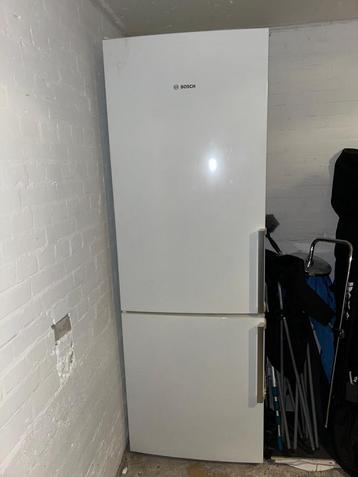 Bosch KGE49AW40 extra brede koelkast vriezer 422L beschikbaar voor biedingen