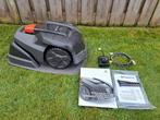 Husqvarna 105 Automower in zeer nette staat
 tot 600m2, Tuin en Terras, Robotmaaiers, Ophalen, Zo goed als nieuw, Minder dan 20 cm