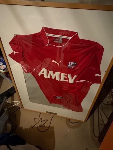 Gesigneerd shirt FC Utrecht bekerwinnaar, Ophalen, Zo goed als nieuw, F.C. Utrecht, Shirt