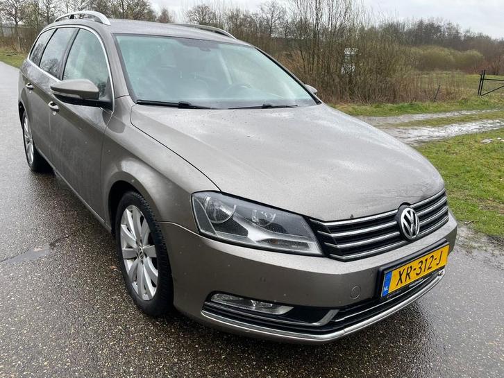 Volkswagen Passat Variant 1.6 TDI Highline BlueMotion, Auto's, Volkswagen, Bedrijf, Te koop, Passat, ABS, Airbags, Airconditioning