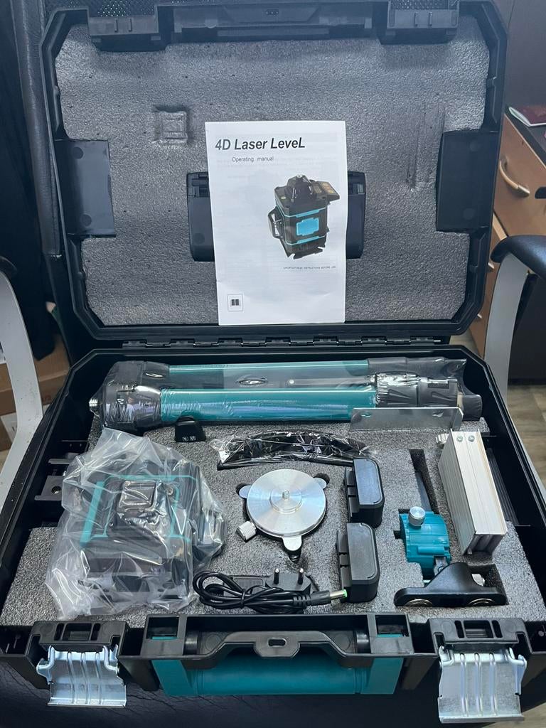 Nieuwe kruislijnlaser (nog in de doos), Doe-het-zelf en Verbouw, Meetapparatuur, Ophalen, Nieuw, Afstand