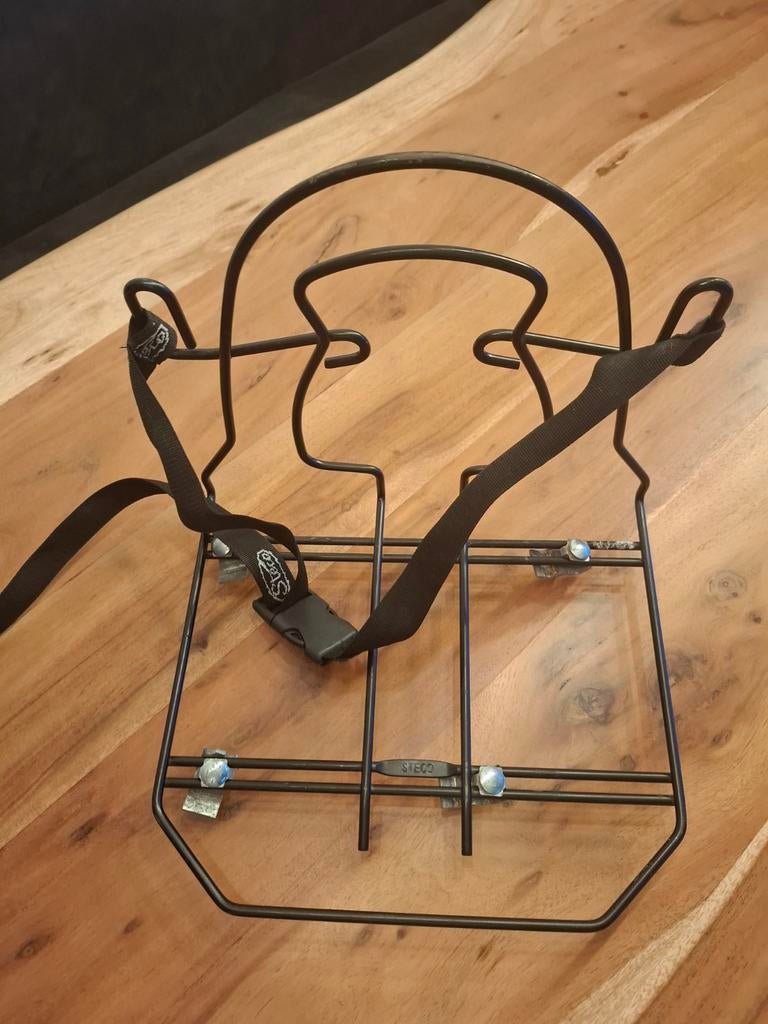 Schooltas drager, Ophalen