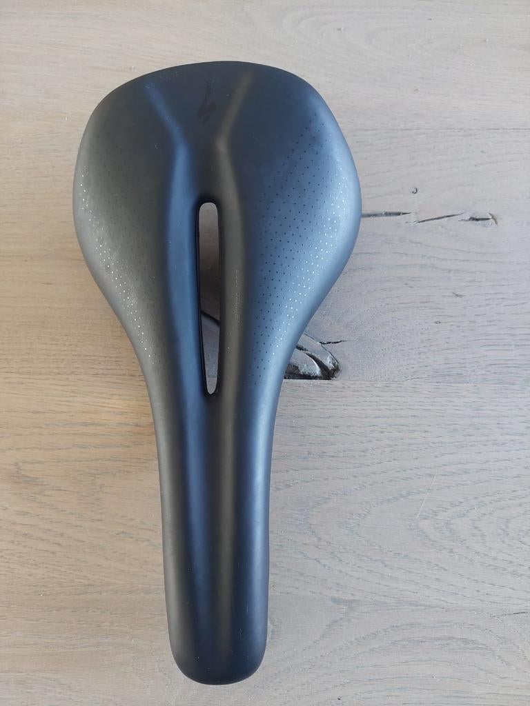 Nagelnieuwe phenom zadel van specialized 143mm breed, Ophalen of Verzenden, Zadel