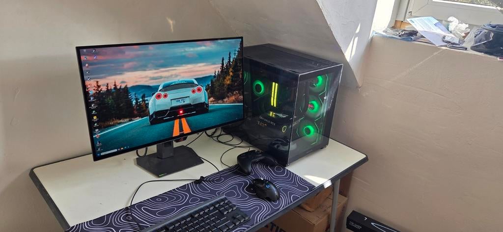 GAMING SETUP RTX5070 RYZEN 7 7800X3D, Computers en Software, Desktop Pc's, 32 GB, Zo goed als nieuw, AMD Ryzen 7, 4 Ghz of meer