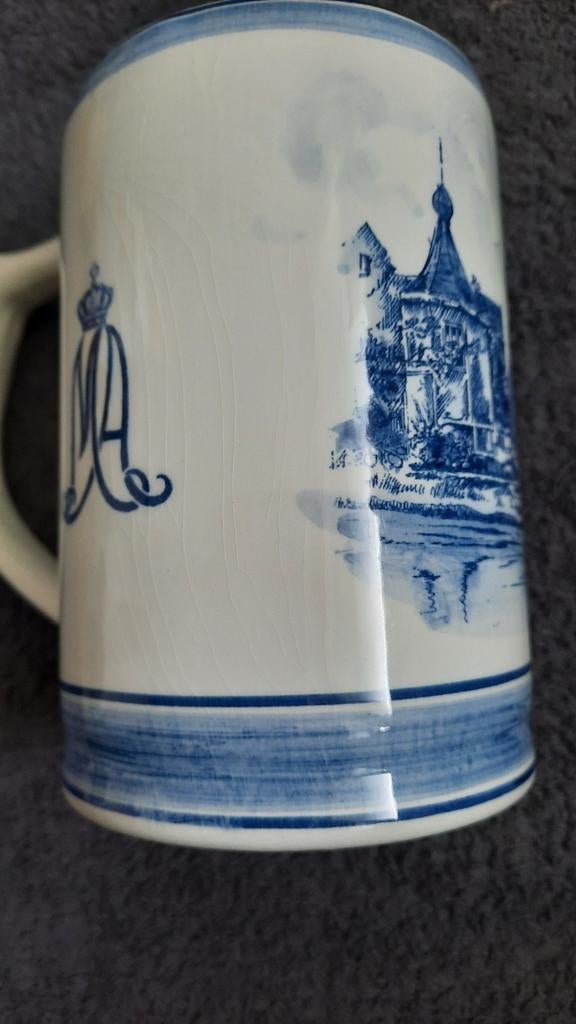 Delft's blauw hand painted bier pul
Gemerkt zie de foto's, Ophalen of Verzenden