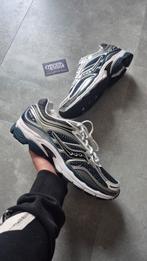 Saucony Progrid Omni 9 Deep Navy 44, Ophalen of Verzenden, Nieuw, Blauw