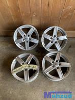 KIA VENGA Velgen 16 inch 5x114.3 67.1 Met druk sensor, Auto-onderdelen, Heolleung-ro 12
06797  Seoul, Ophalen of Verzenden, Info@kia.com