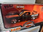 Maisto Ford Mustang 2011 Harley Davidson, Ophalen of Verzenden, Nieuw, Auto, Maisto