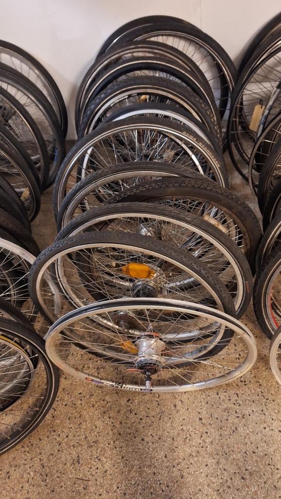 Partij 2e hands fietswielen - Diverse maten en types, Gebruikt, Kinderfiets, Aluminium, Ophalen