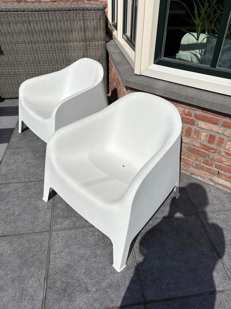1 wit  Kunststof Tuinstoelen -  Ikea skarpo, Ophalen, Gebruikt