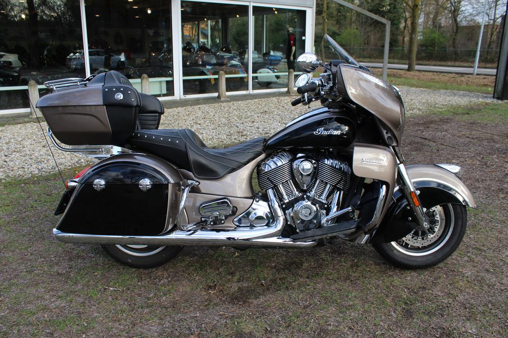 Indian Roadmaster - foto 3