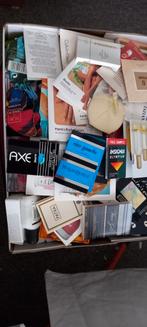 Doos met oude verzamel toilet monstertjes, nr 050, Verzamelen, Ophalen of Verzenden, Zo goed als nieuw, Verpakking