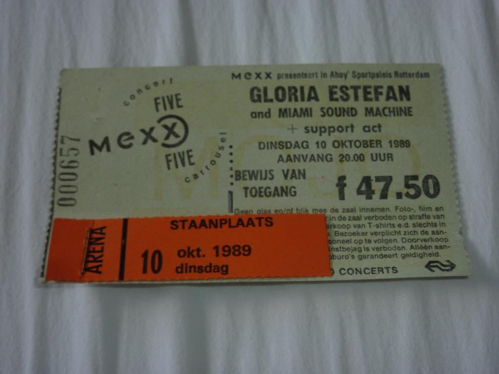 oud concert ticket GLORIA ESTEFAN AHOY ROTTERDAM 1989, Verzenden, Zo goed als nieuw, Gebruiksvoorwerp