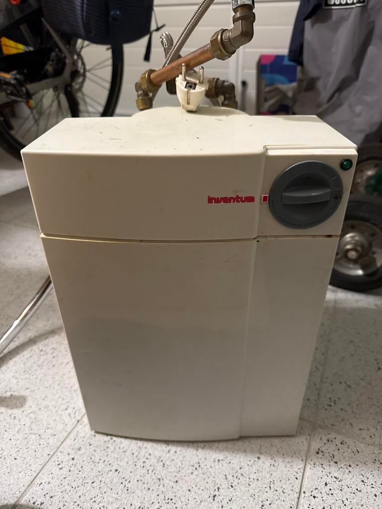 Inventum EDR 10 Boiler met kraan - 10 liter, 8 bar, Ophalen of Verzenden, Gebruikt