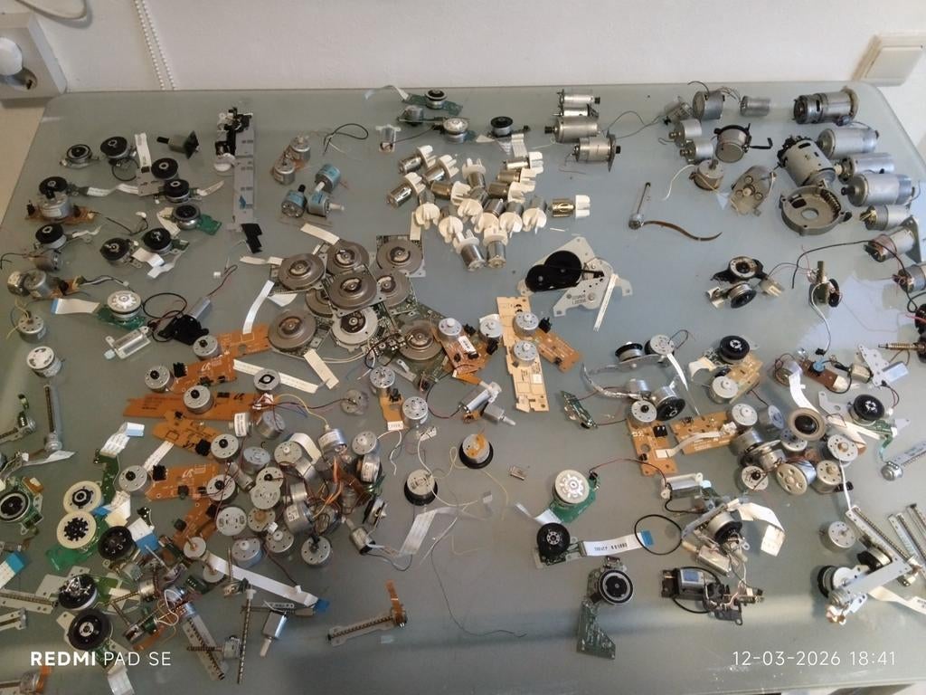 Modelbouwclubs OPGELET 225 MOTERTJES DETAILS ZIE 24 FOTO'S., Ophalen of Verzenden, Gebruikt, Groter dan 1:32