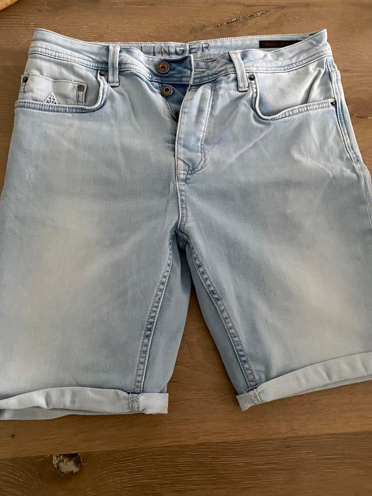 Korte spijkerbroek Hallinger maat M, Kleding | Heren, Ophalen of Verzenden, Zo goed als nieuw, Blauw, W32 (confectie 46) of kleiner
